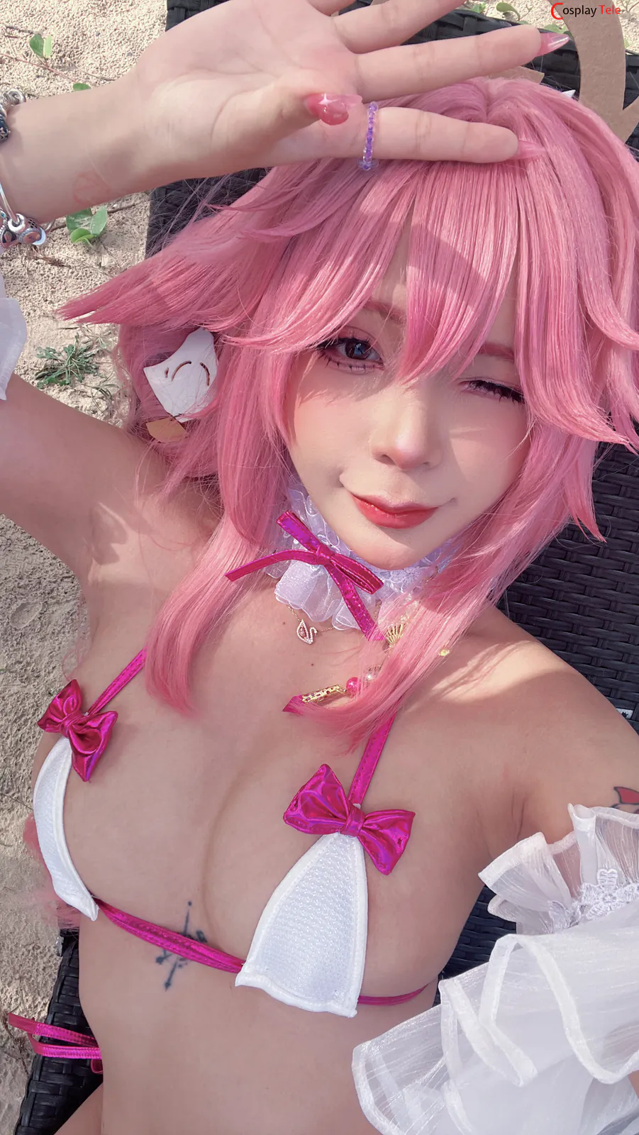 Umeko J cosplay Yae Miko – Genshin Impact