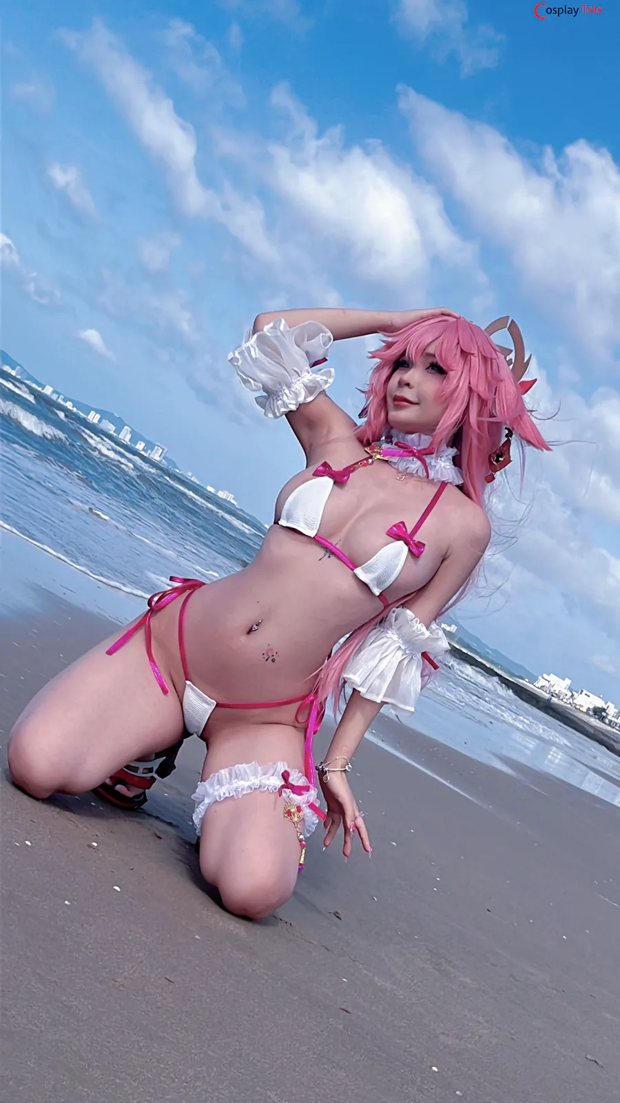 Umeko J cosplay Yae Miko – Genshin Impact