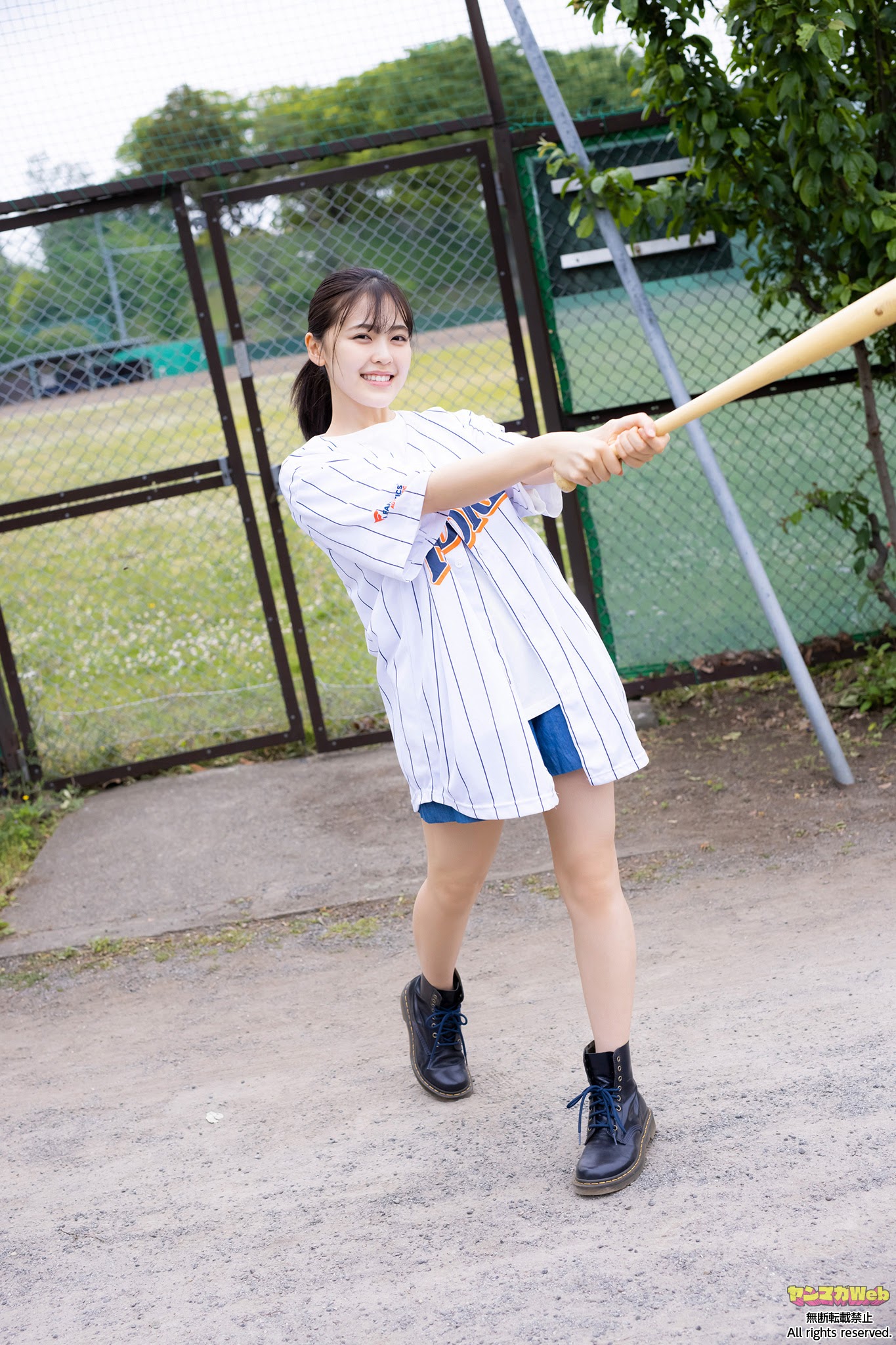 Yuna Shibata 柴田柚菜, ヤンマガWeb 乃木坂46 坂道ネクストジェネレーション＋ Set.01