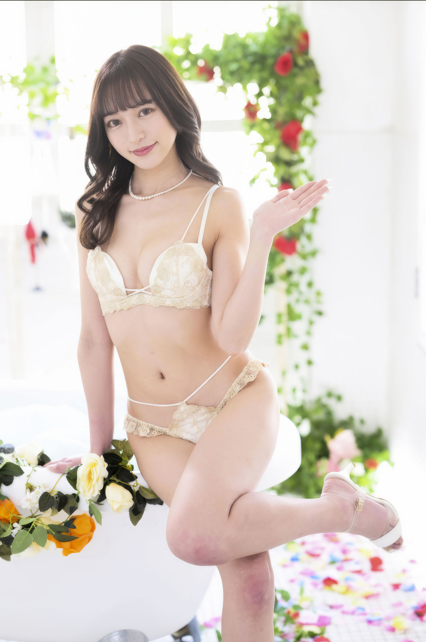 Yuu Rukawa 流川夕, 激写美女 PHOTO & NUDE [欲望を満たす絶頂風俗フルコース] Set.01