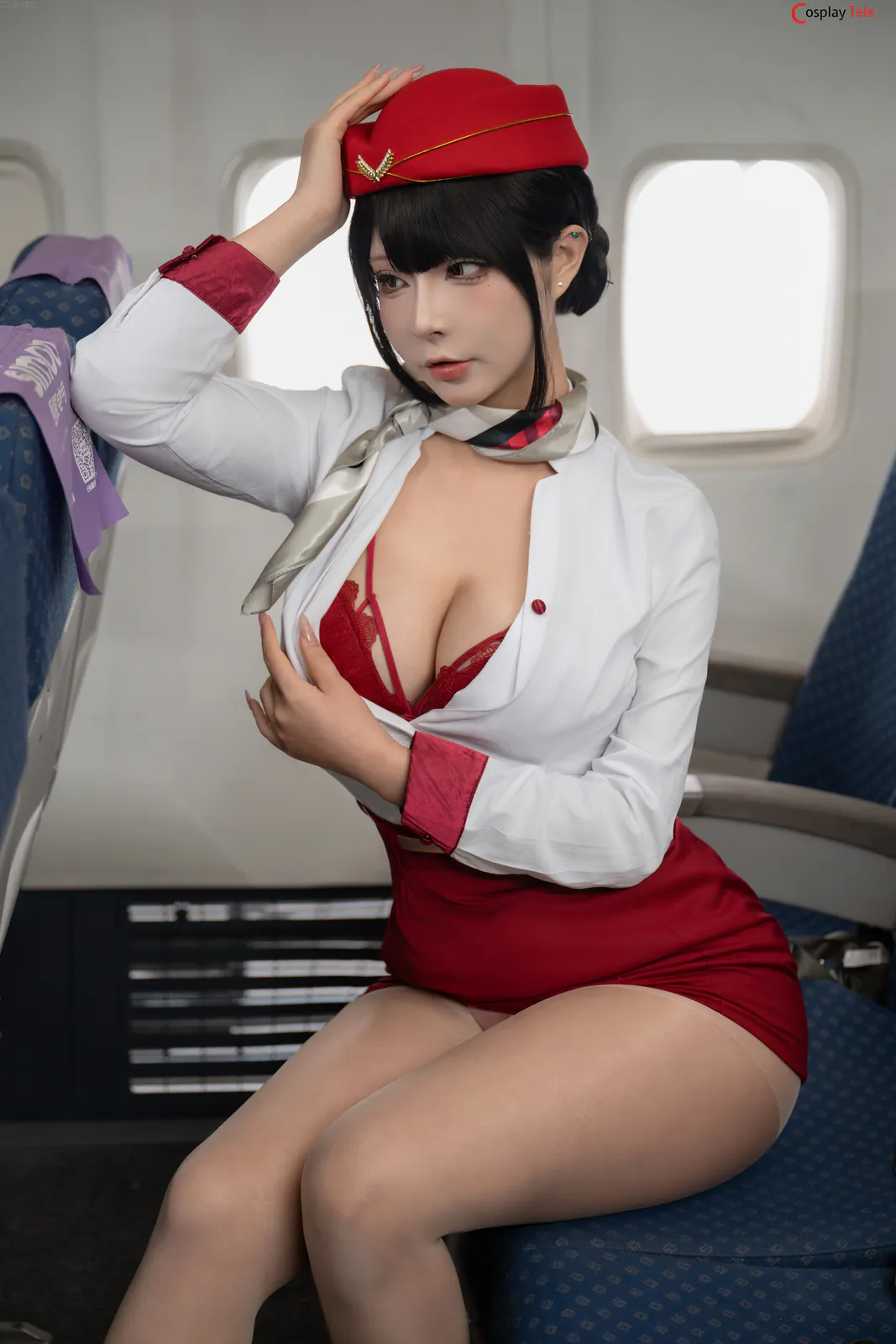 Yuuhui玉汇 (Kokuhui) – Flight Attendant