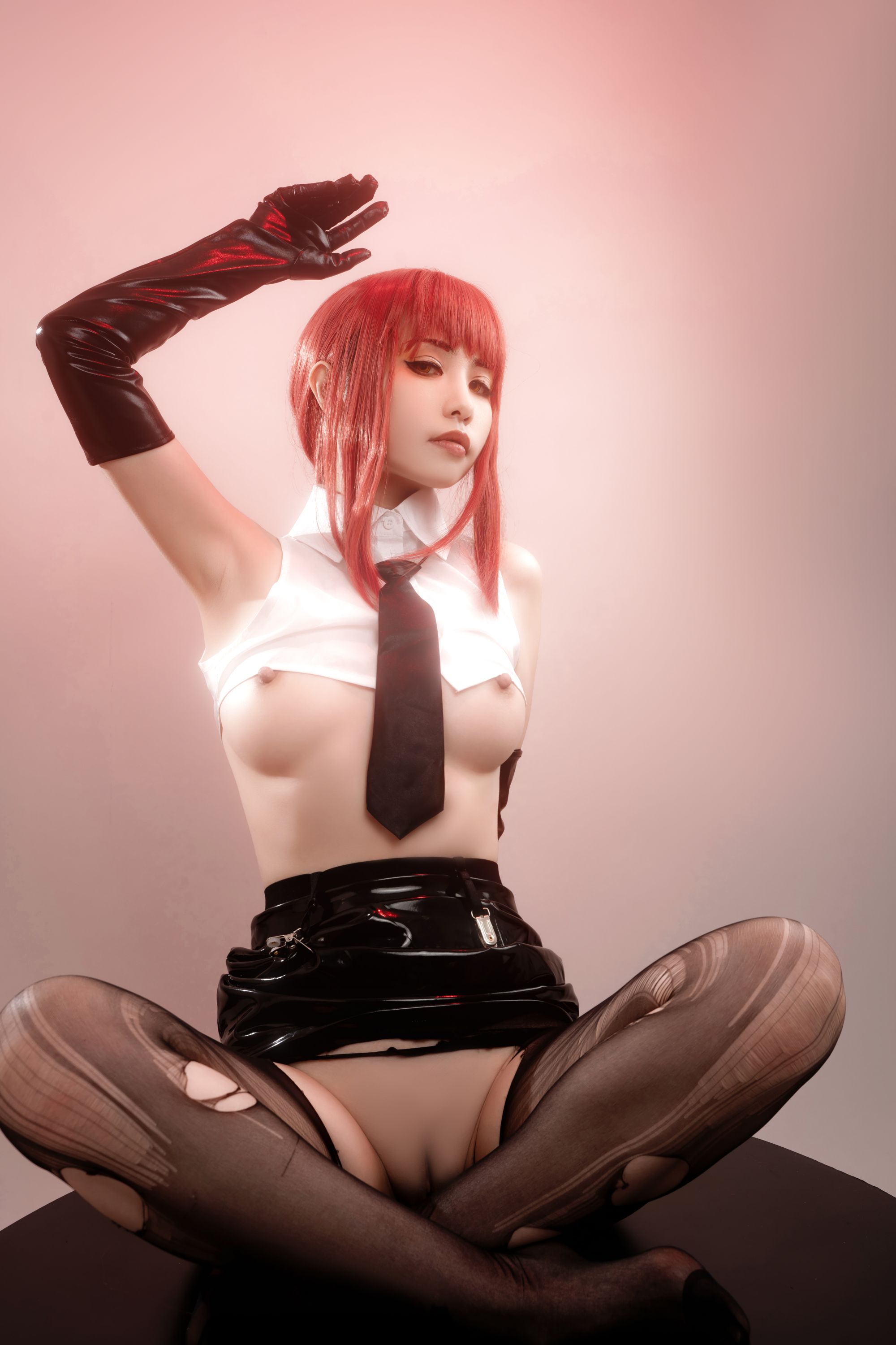 HornyCos - Red-Haired Petite Beauty Cosplays As Chainsaw Man Makima (Patreon)