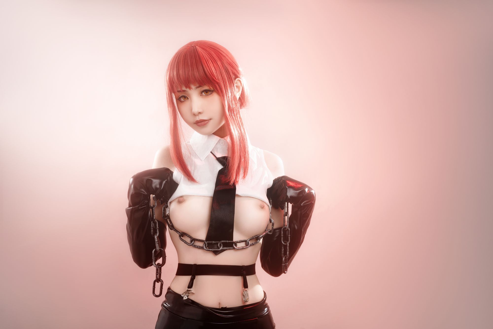 HornyCos - Red-Haired Petite Beauty Cosplays As Chainsaw Man Makima (Patreon)