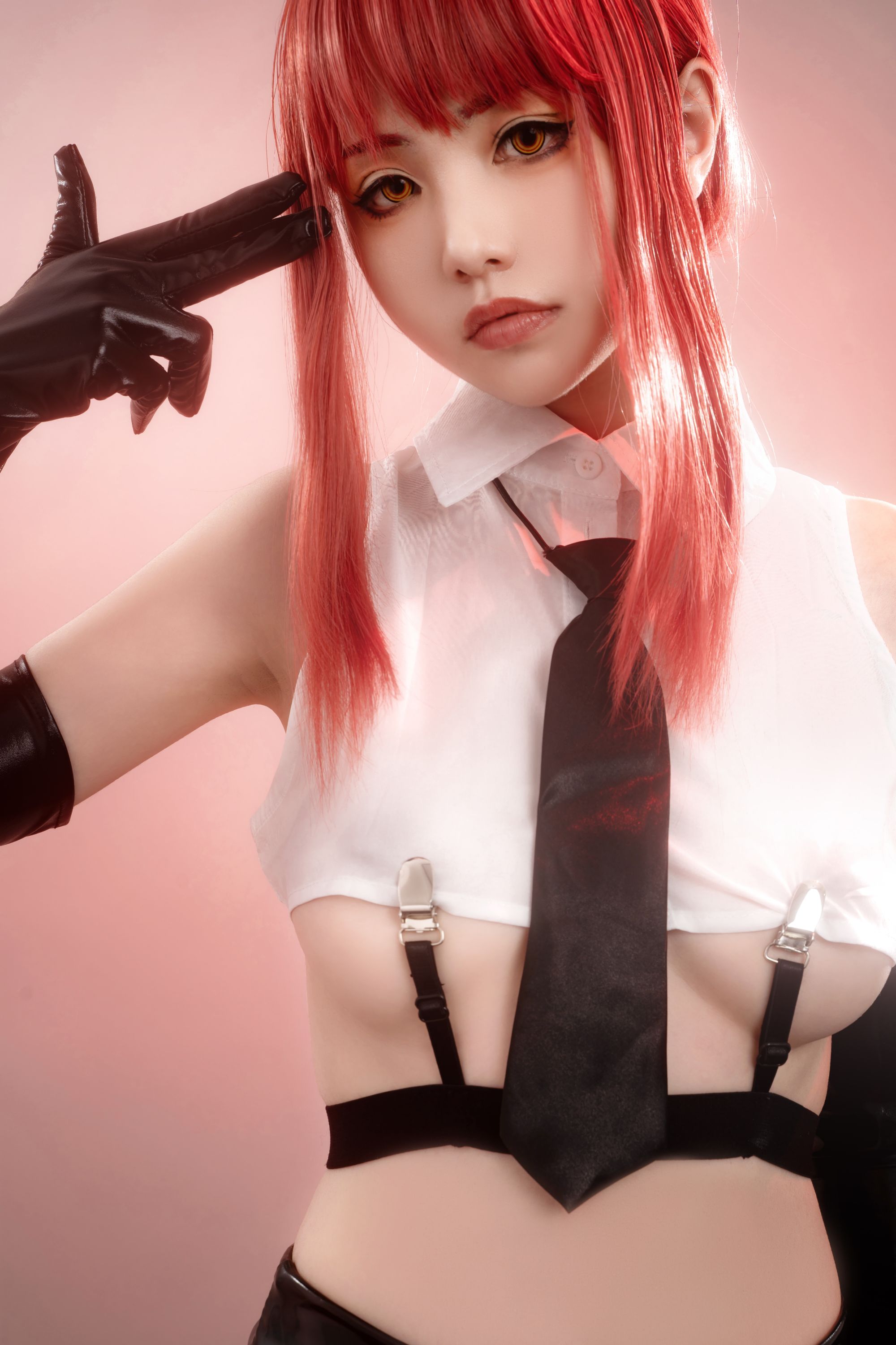 HornyCos - Red-Haired Petite Beauty Cosplays As Chainsaw Man Makima (Patreon)