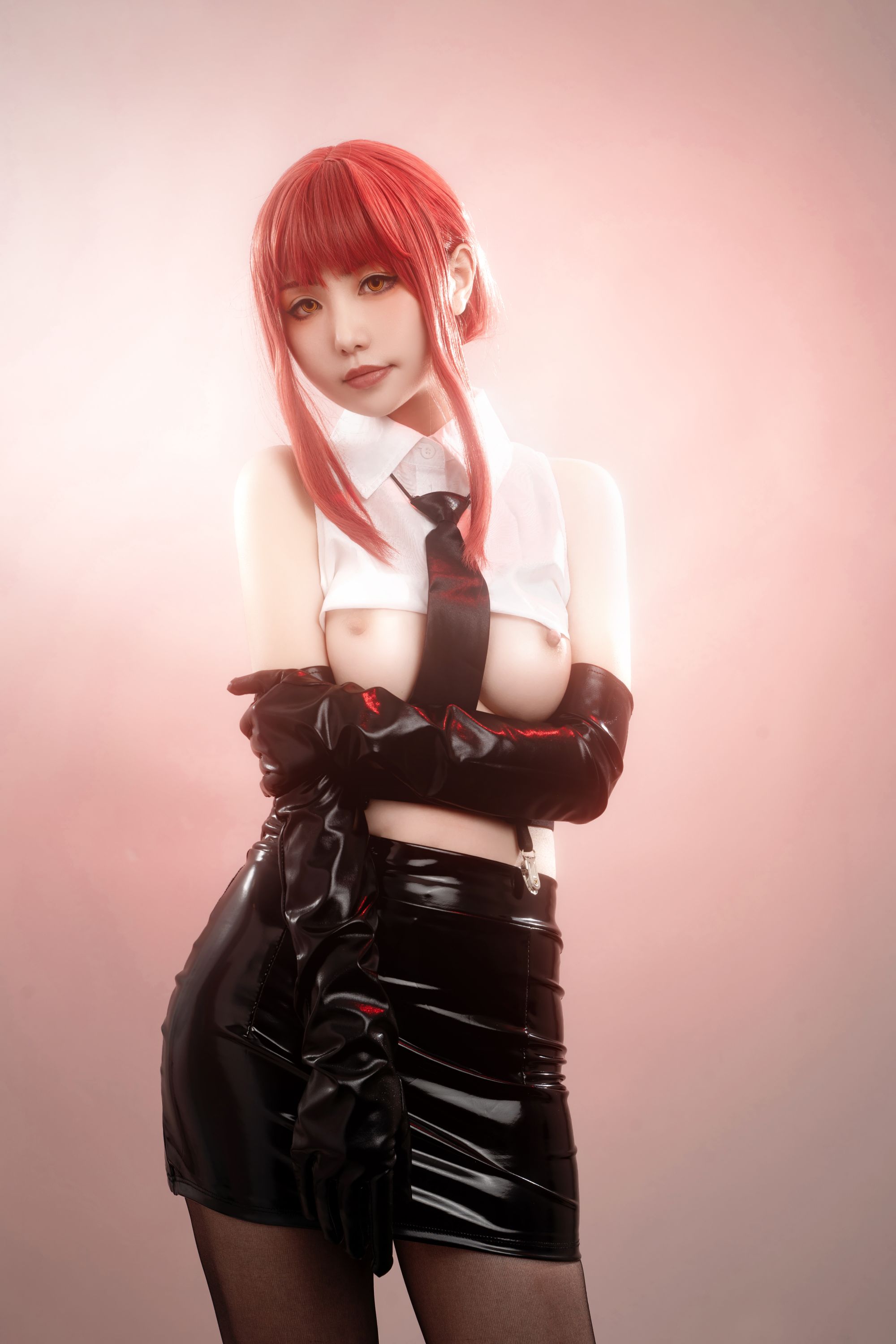 HornyCos - Red-Haired Petite Beauty Cosplays As Chainsaw Man Makima (Patreon)