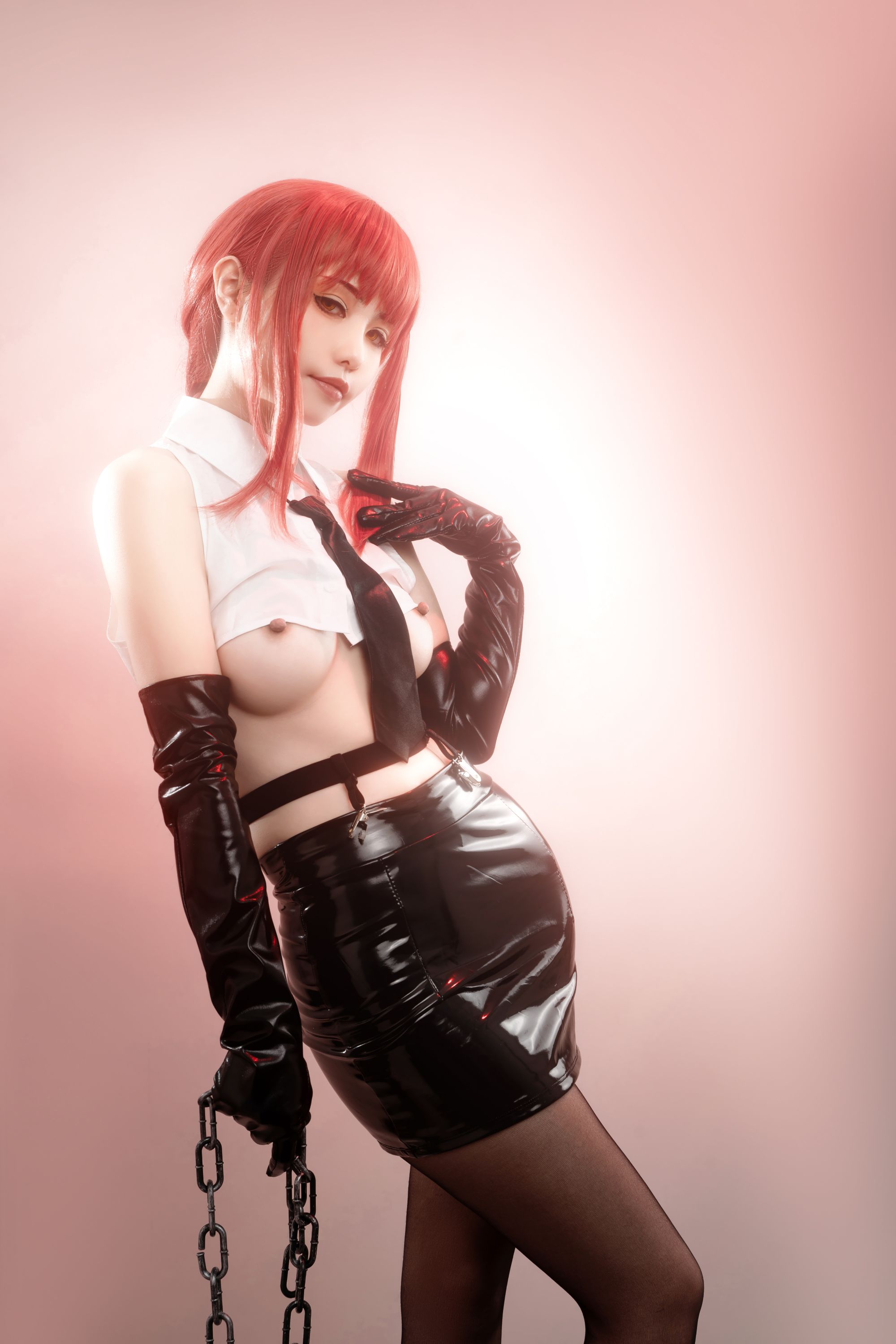 HornyCos - Red-Haired Petite Beauty Cosplays As Chainsaw Man Makima (Patreon)