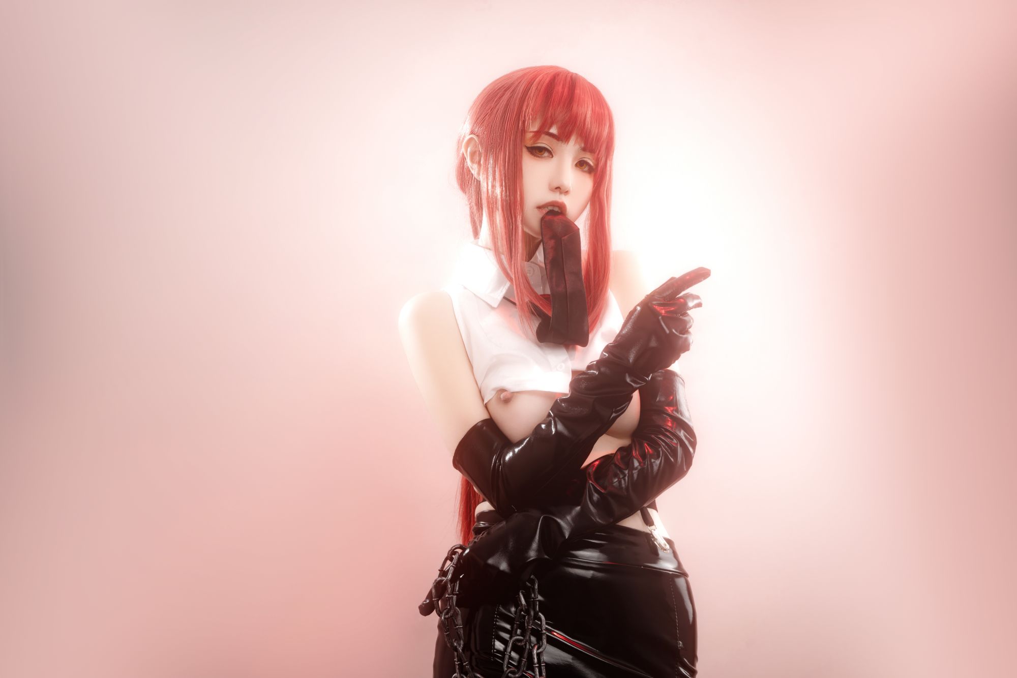 HornyCos - Red-Haired Petite Beauty Cosplays As Chainsaw Man Makima (Patreon)