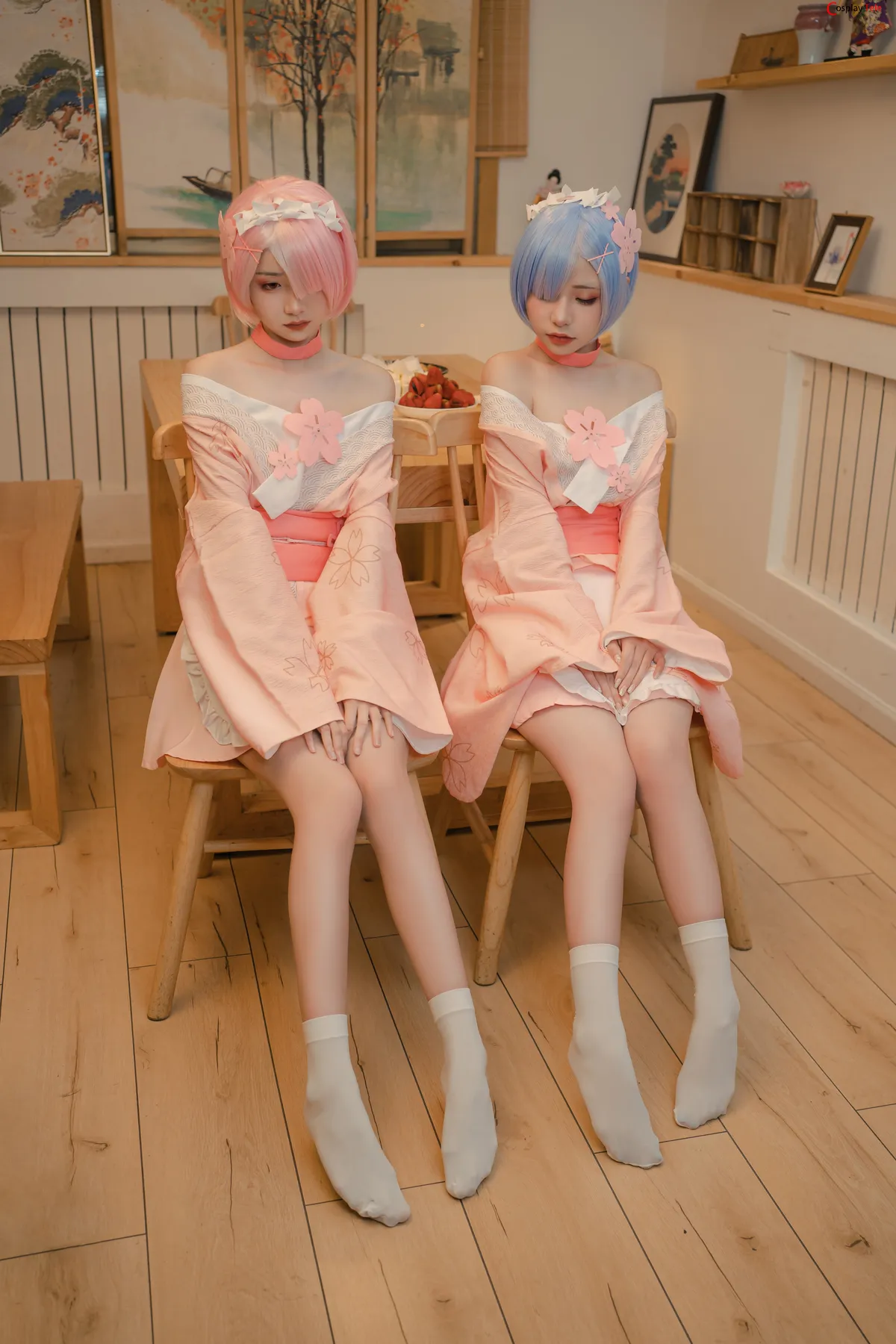 Nekokoyoshi (爆机少女喵小吉) and 金鱼Kinngyo cosplay Rem and Ram – Re_Zero – Part 2