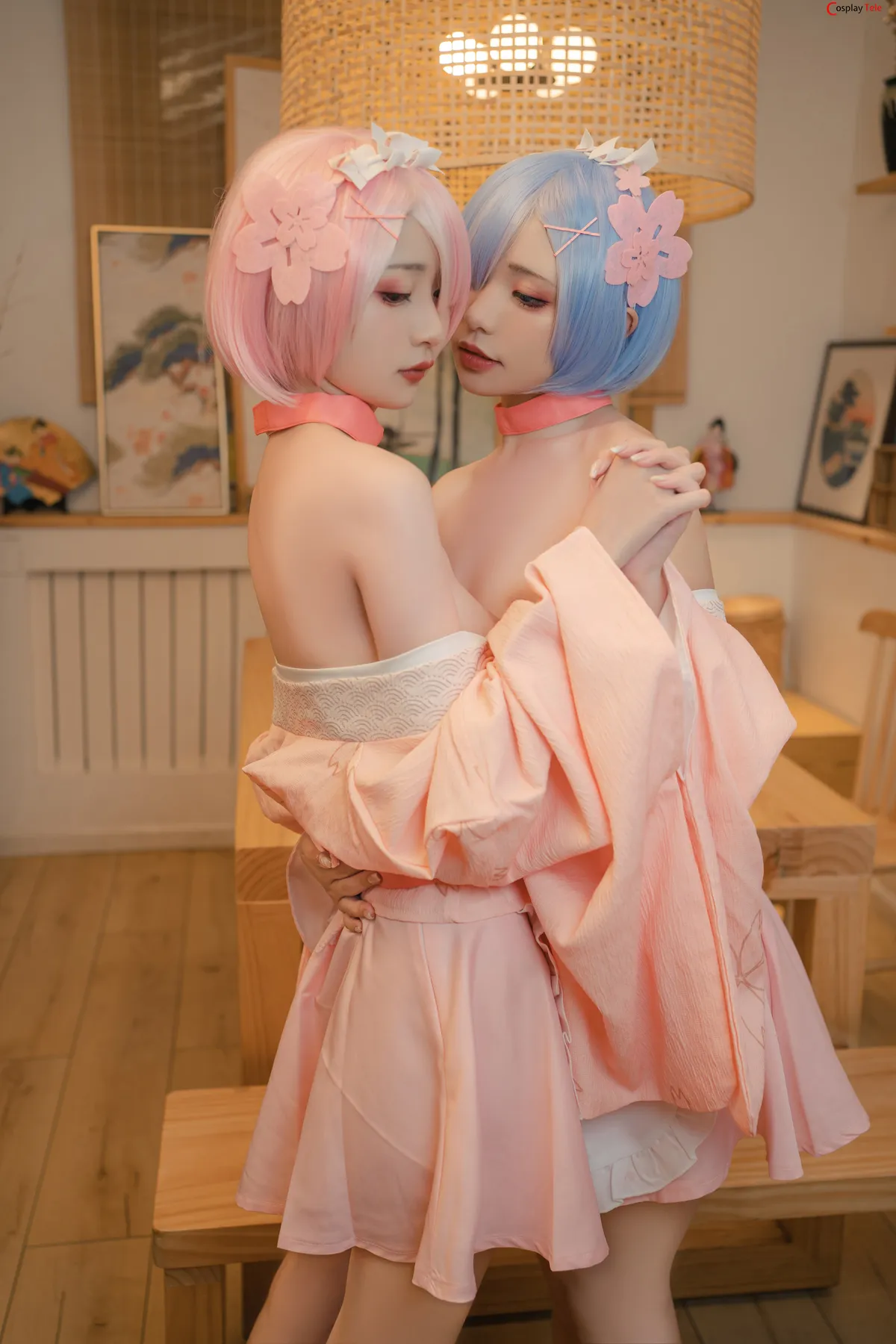 Nekokoyoshi (爆机少女喵小吉) and 金鱼Kinngyo cosplay Rem and Ram – Re_Zero – Part 2