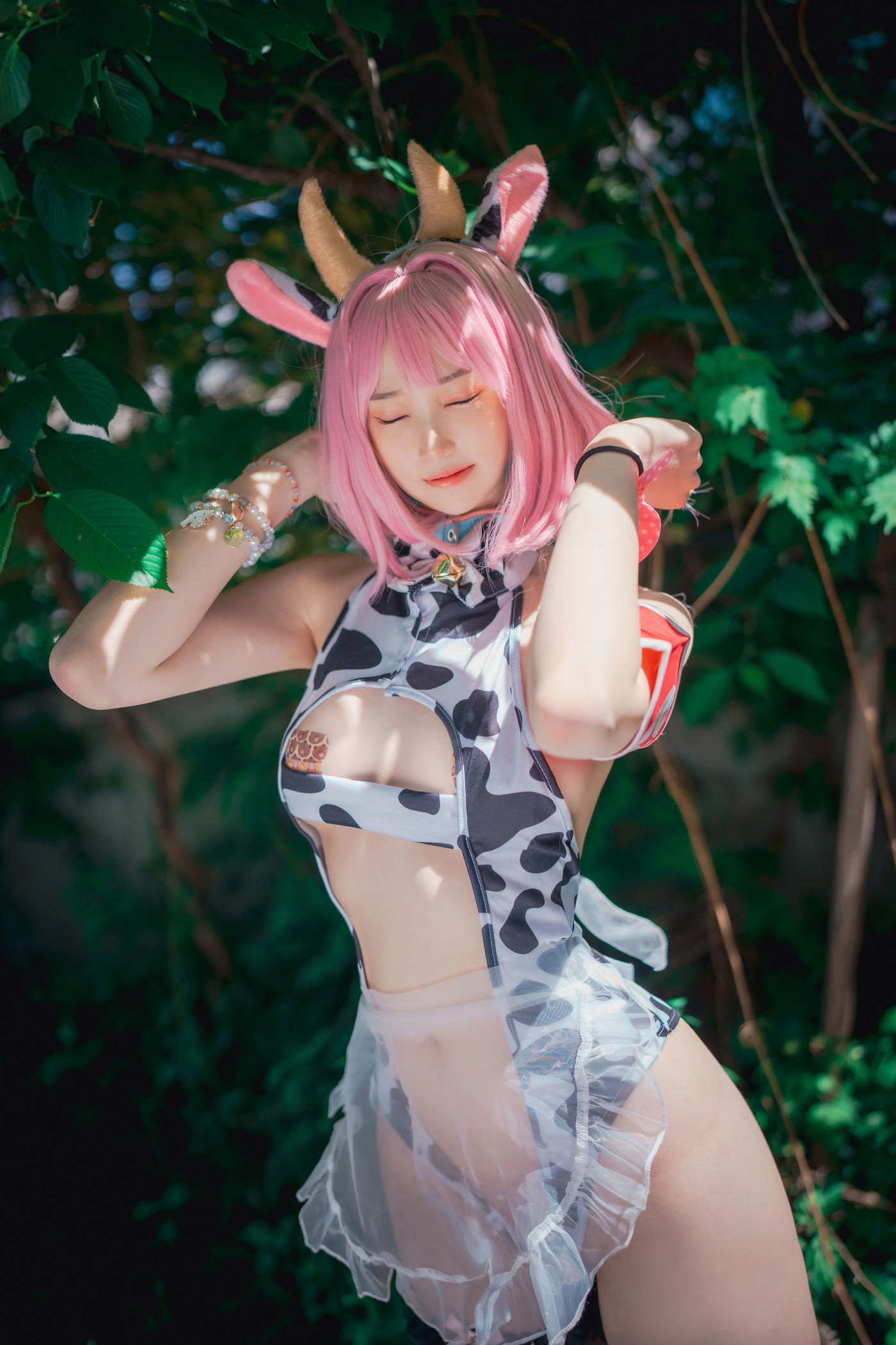 Bambi 밤비, DJAWA ‘Riamu’s Celebrating the Year of the Cow #1’ Set.01