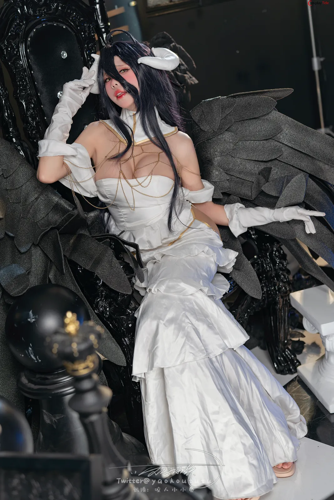 咬一口兔娘ovo (Yaokoututu) cosplay Albedo Succubus – Overlord 38 咬一口兔娘ovo (Yaokoututu) cosplay Albedo Succubus – Overlord