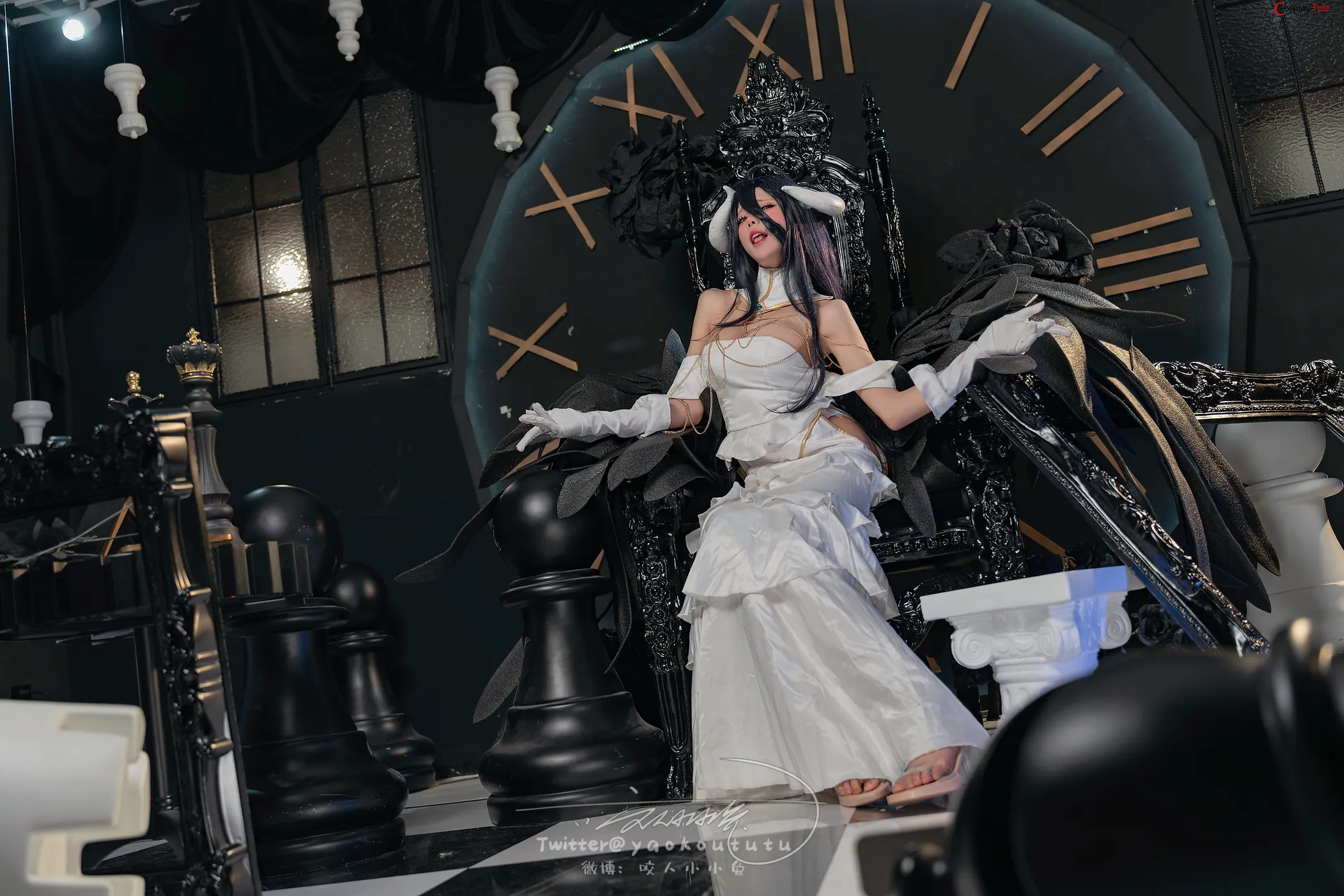 咬一口兔娘ovo (Yaokoututu) cosplay Albedo Succubus – Overlord 44 咬一口兔娘ovo (Yaokoututu) cosplay Albedo Succubus – Overlord