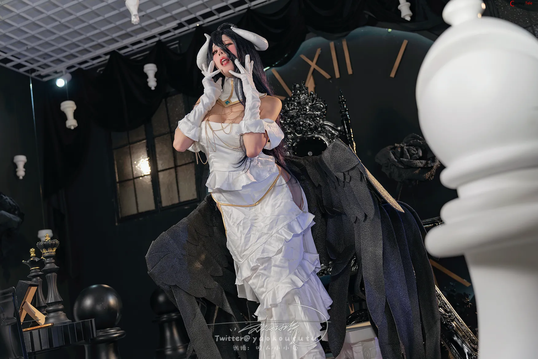 咬一口兔娘ovo (Yaokoututu) cosplay Albedo Succubus – Overlord 48 咬一口兔娘ovo (Yaokoututu) cosplay Albedo Succubus – Overlord