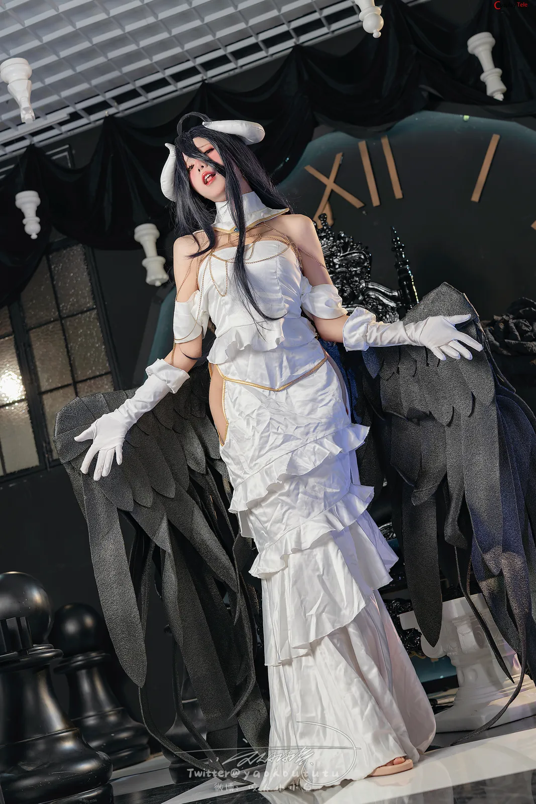 咬一口兔娘ovo (Yaokoututu) cosplay Albedo Succubus – Overlord 66 咬一口兔娘ovo (Yaokoututu) cosplay Albedo Succubus – Overlord