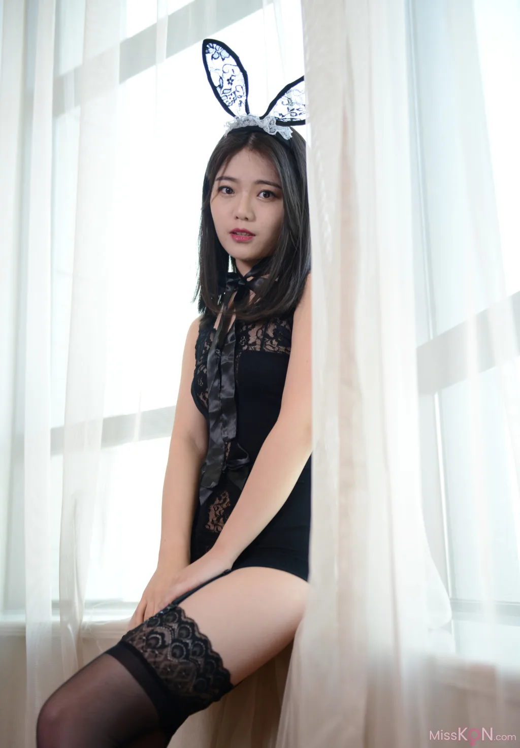 李沫_ 人气女神 诱人翘臀兔女郎写真