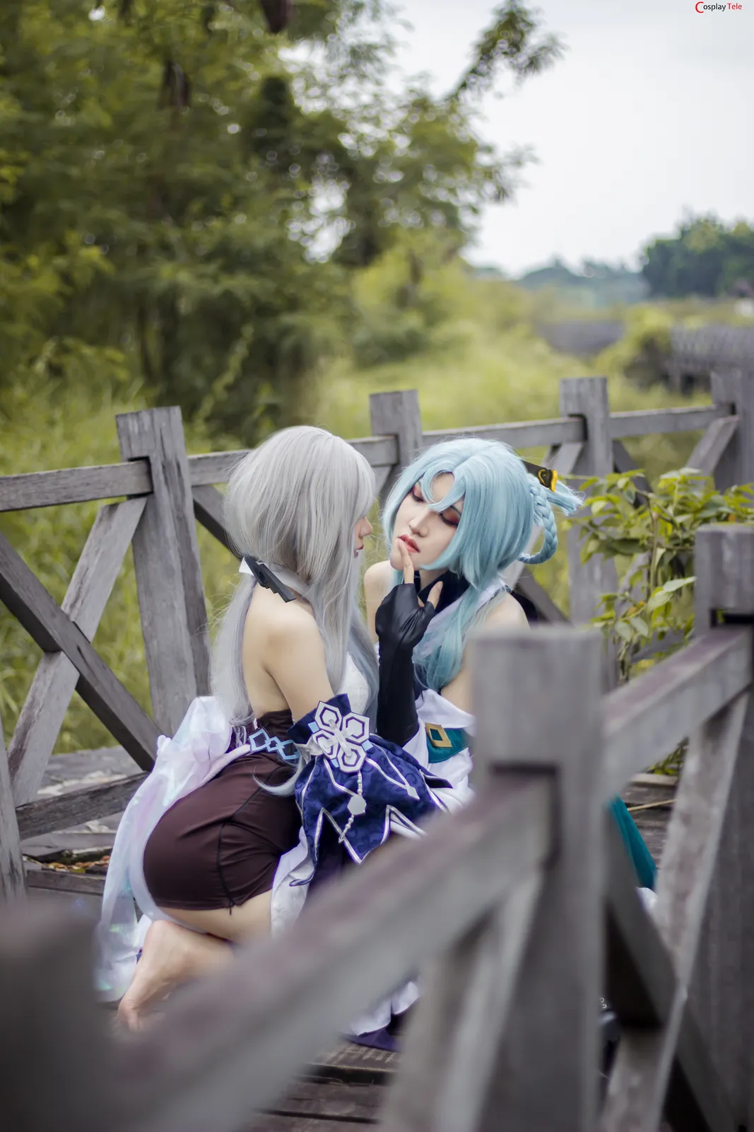 美月 HKxSYR cosplay Guizhong and Madame Ping – Genshin Impact