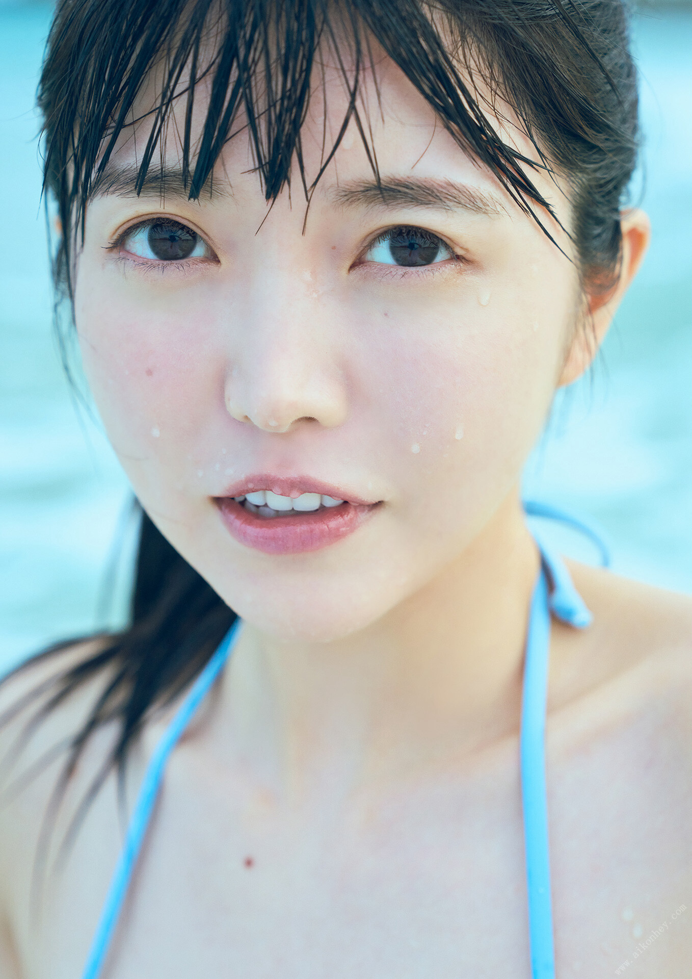 Azusa Onodera 小野寺梓, 1st 写真集 「偶像に生きる」 Set.01