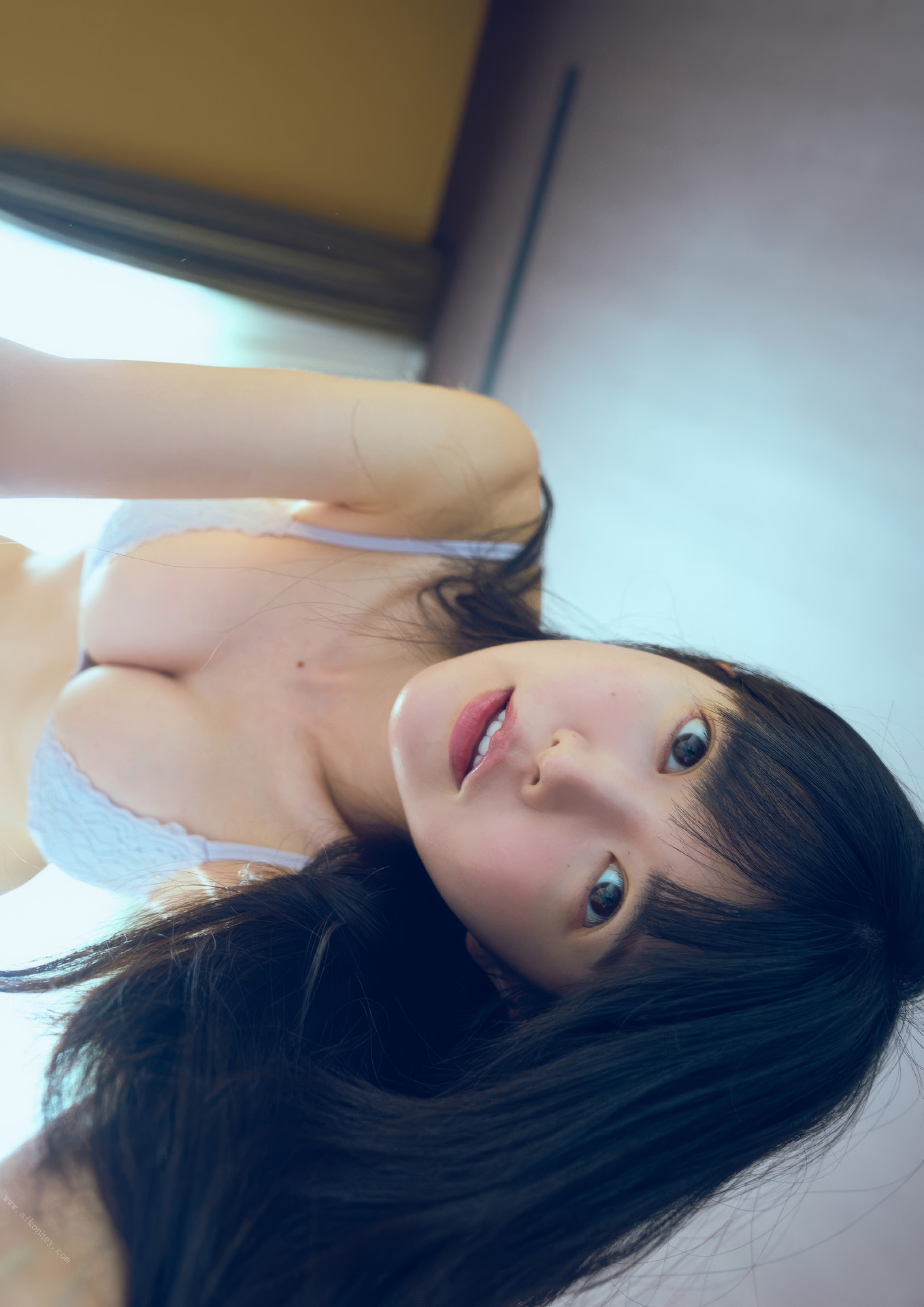 Azusa Onodera 小野寺梓, 1st 写真集 「偶像に生きる」 Set.02