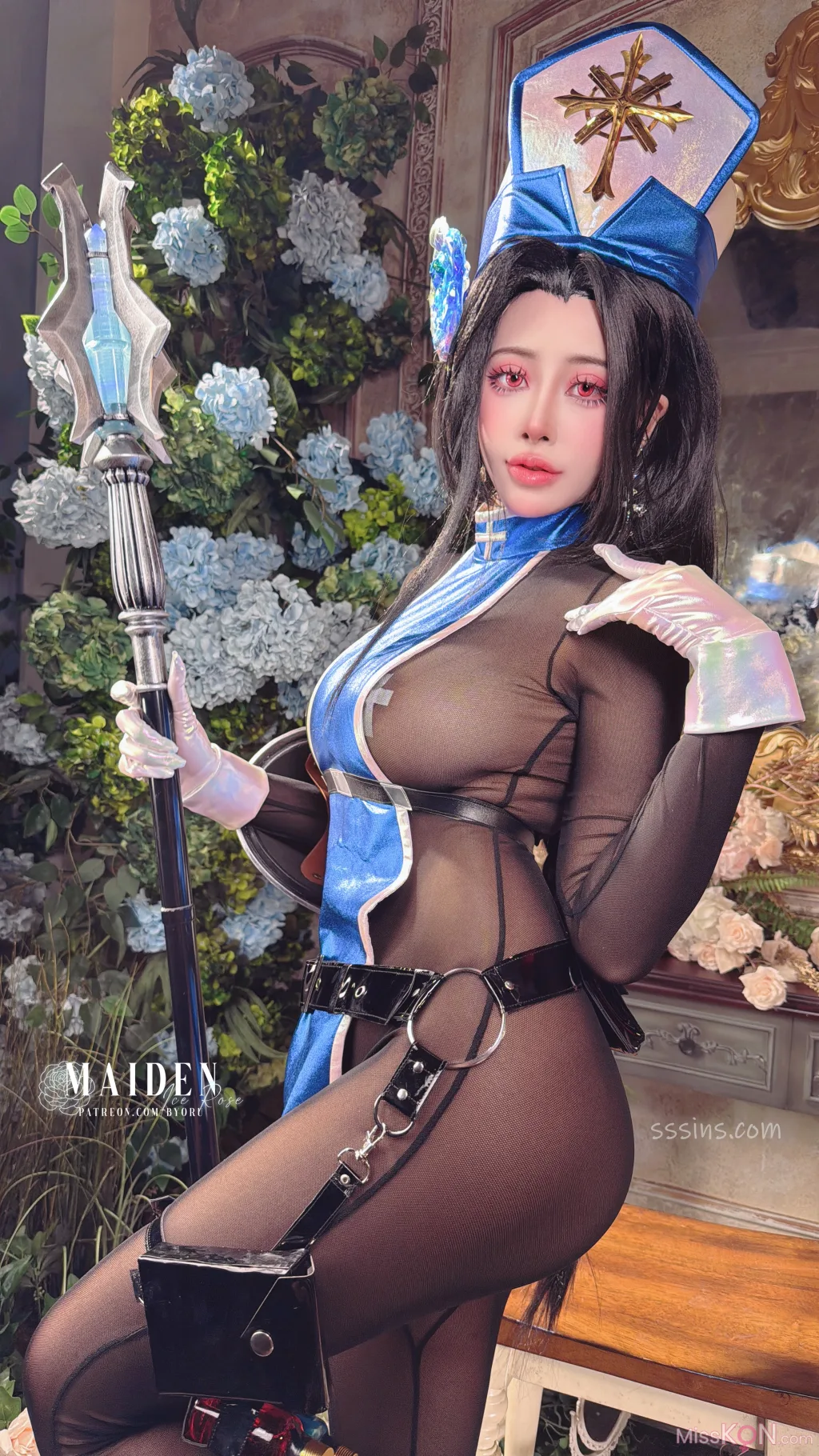 Coser@Byoru_ Maiden-Ice Rose