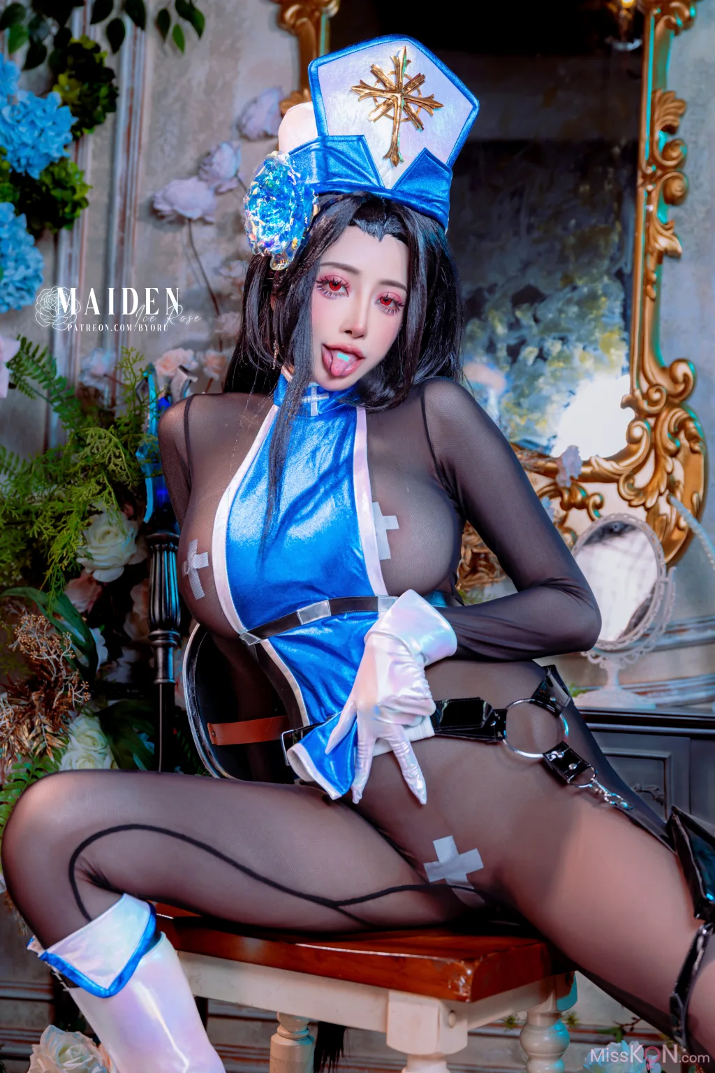 Coser@Byoru_ Maiden-Ice Rose