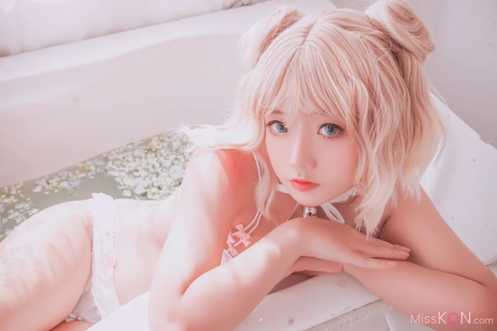 Coser@Messie Huang_ Pure Bath