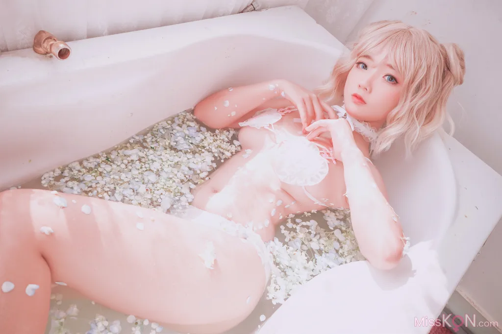 Coser@Messie Huang_ Pure Bath