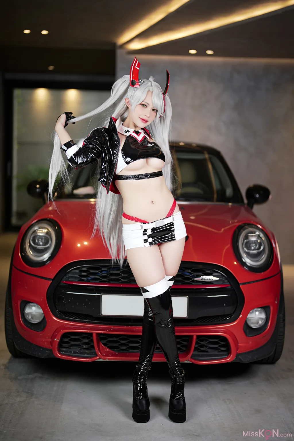 Coser@PingPing_ Prinz Eugen (Race Queen)