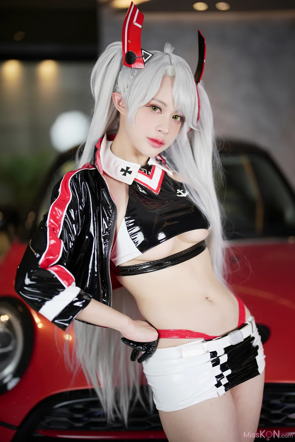 Coser@PingPing_ Prinz Eugen (Race Queen)