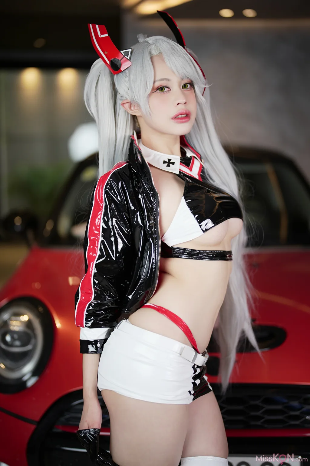 Coser@PingPing_ Prinz Eugen (Race Queen)