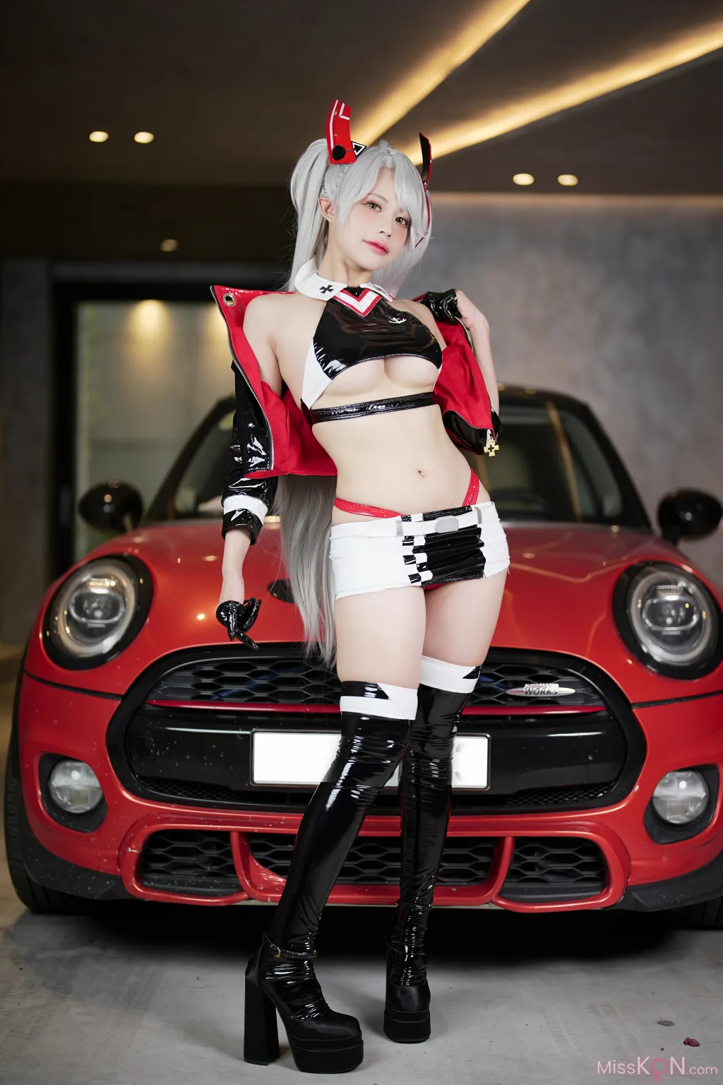 Coser@PingPing_ Prinz Eugen (Race Queen)