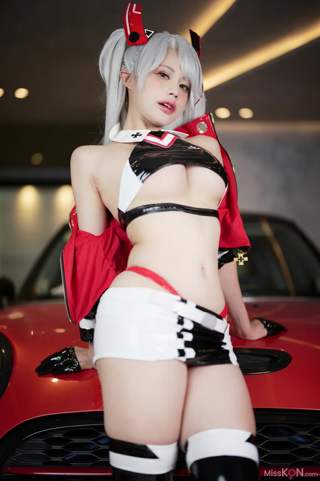 Coser@PingPing_ Prinz Eugen (Race Queen)