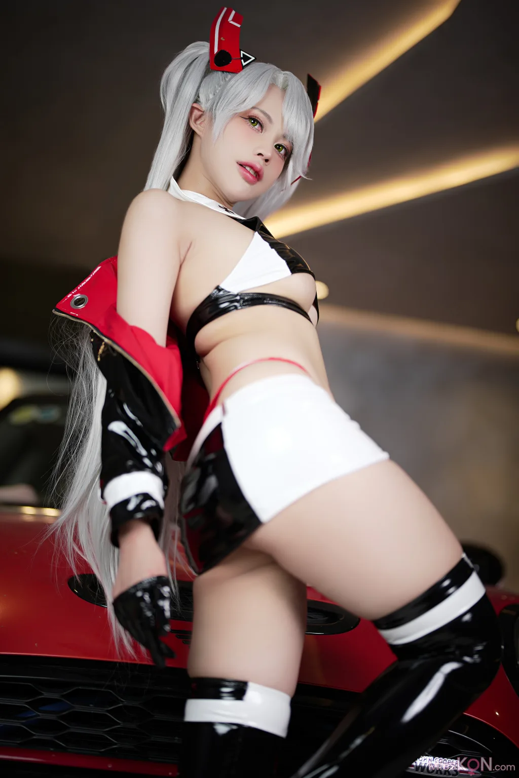 Coser@PingPing_ Prinz Eugen (Race Queen)