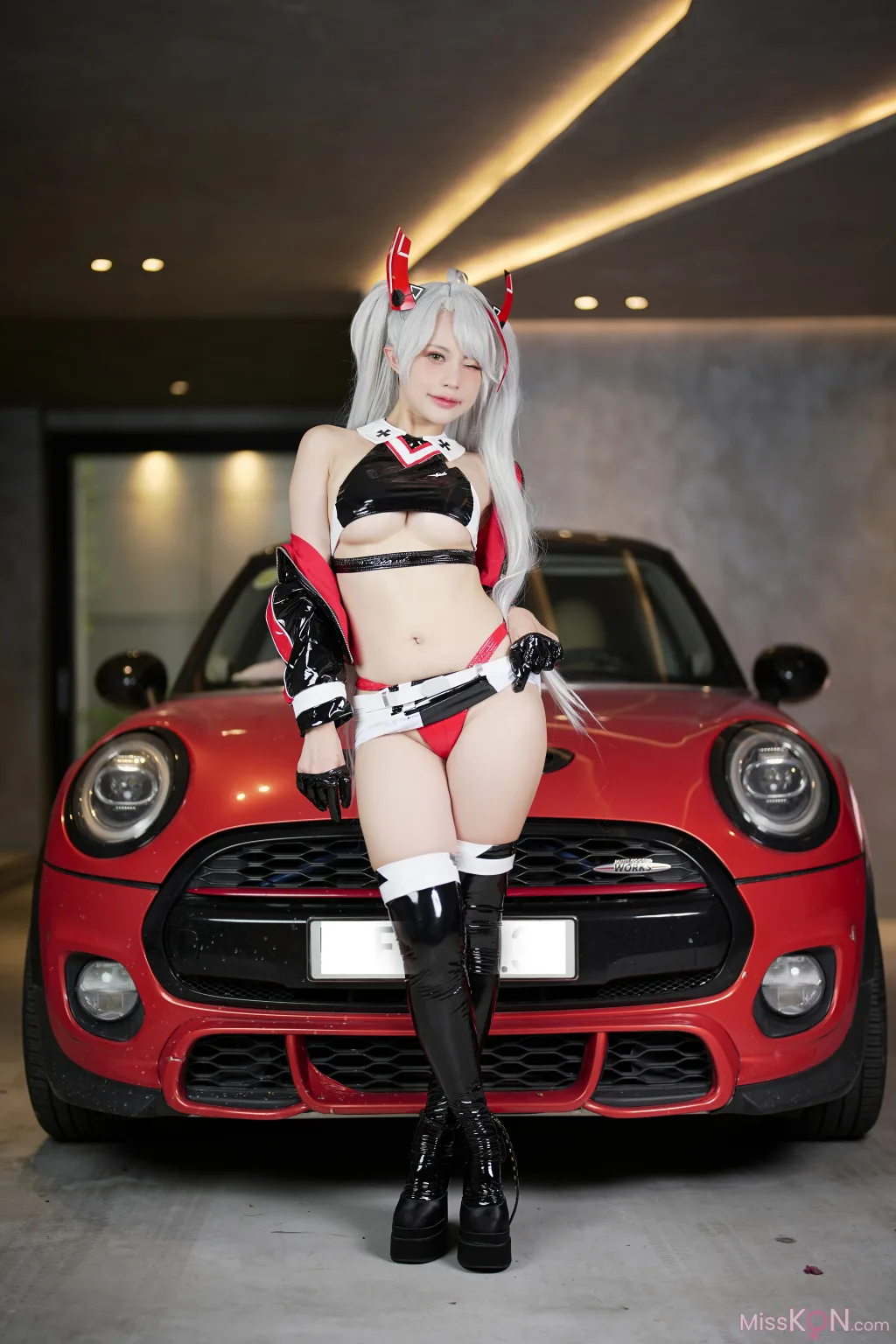 Coser@PingPing_ Prinz Eugen (Race Queen)