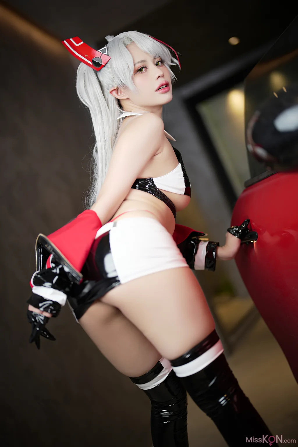 Coser@PingPing_ Prinz Eugen (Race Queen)