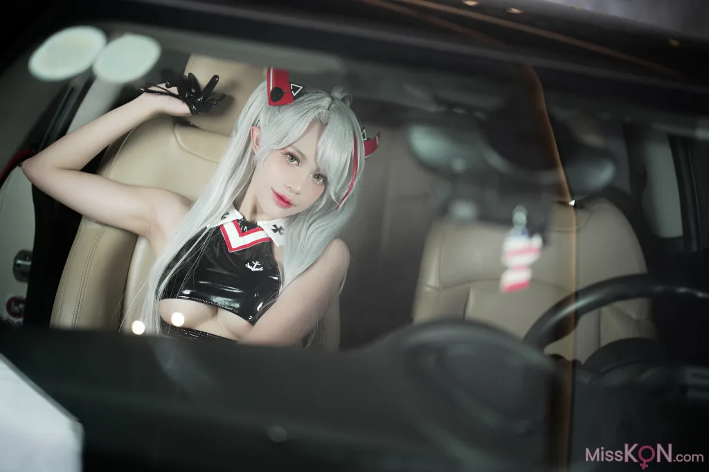 Coser@PingPing_ Prinz Eugen (Race Queen)