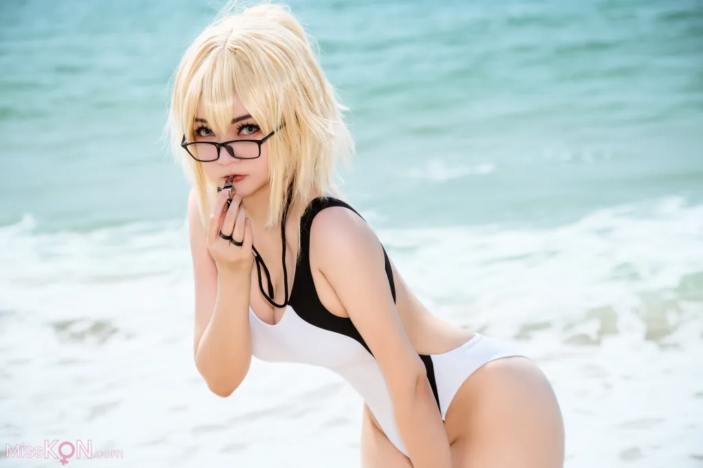 Coser@Potato Godzilla_ Jeanne Summer