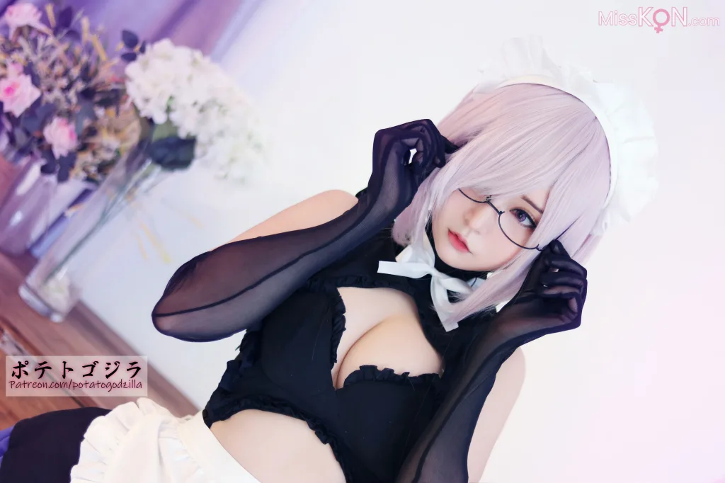 Coser@Potato Godzilla_ Mashu Maid