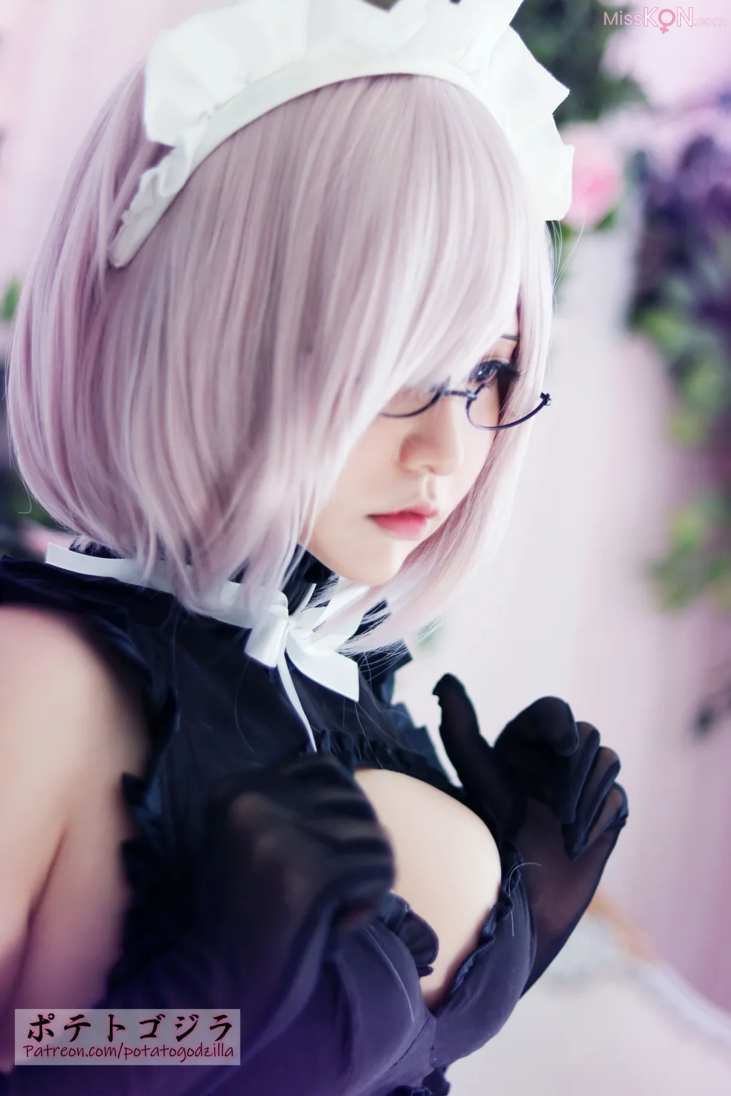 Coser@Potato Godzilla_ Mashu Maid