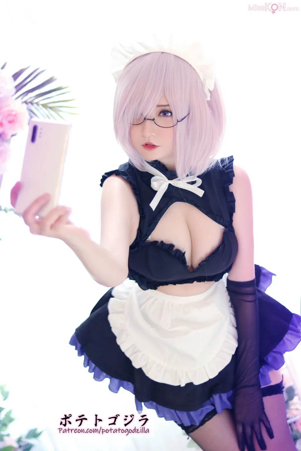 Coser@Potato Godzilla_ Mashu Maid