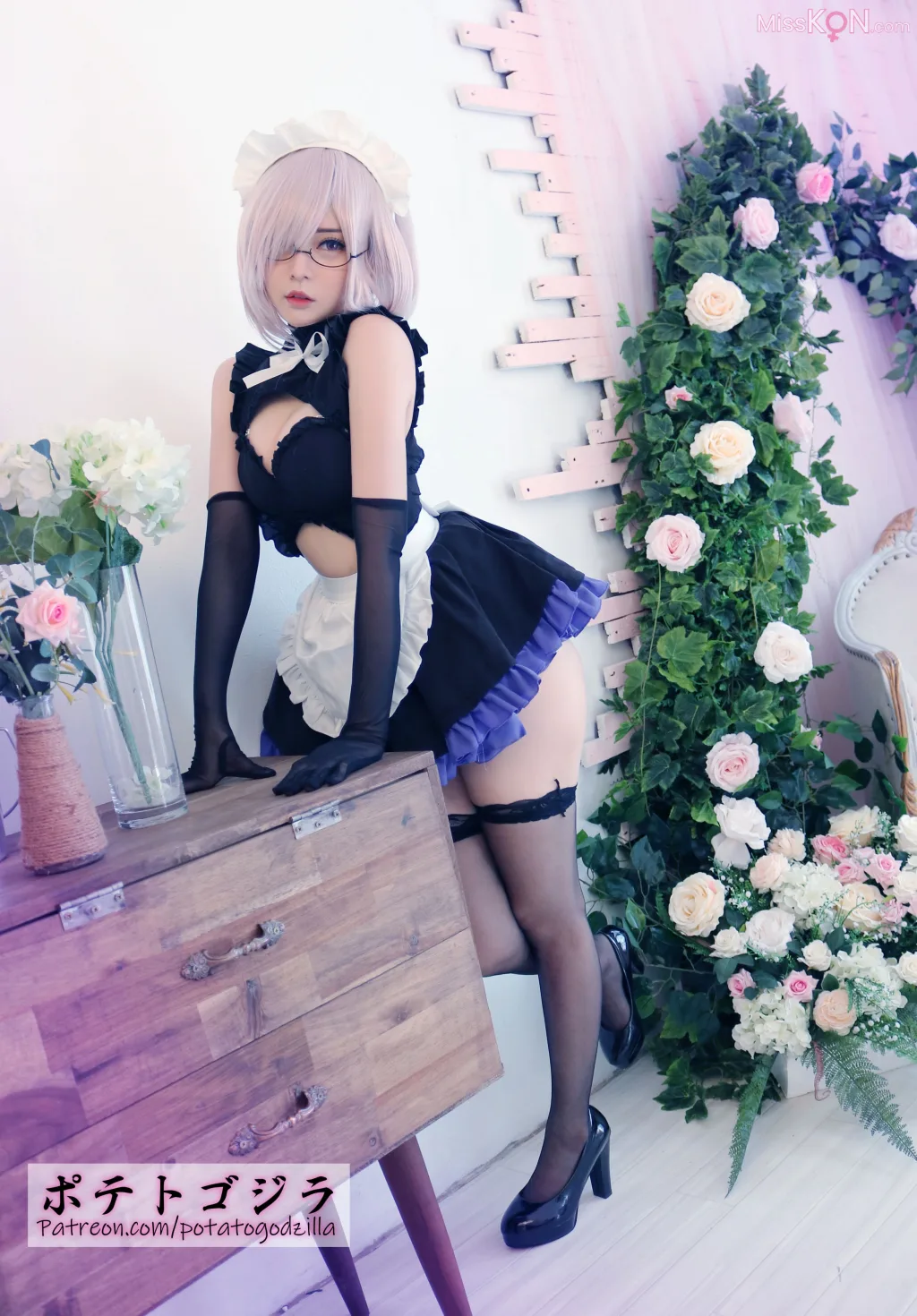 Coser@Potato Godzilla_ Mashu Maid