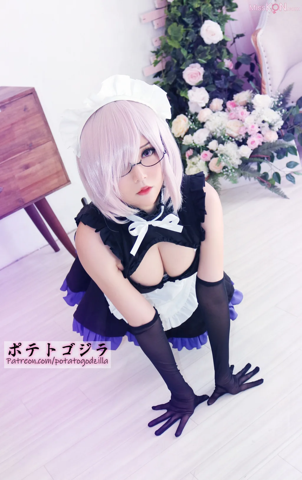 Coser@Potato Godzilla_ Mashu Maid