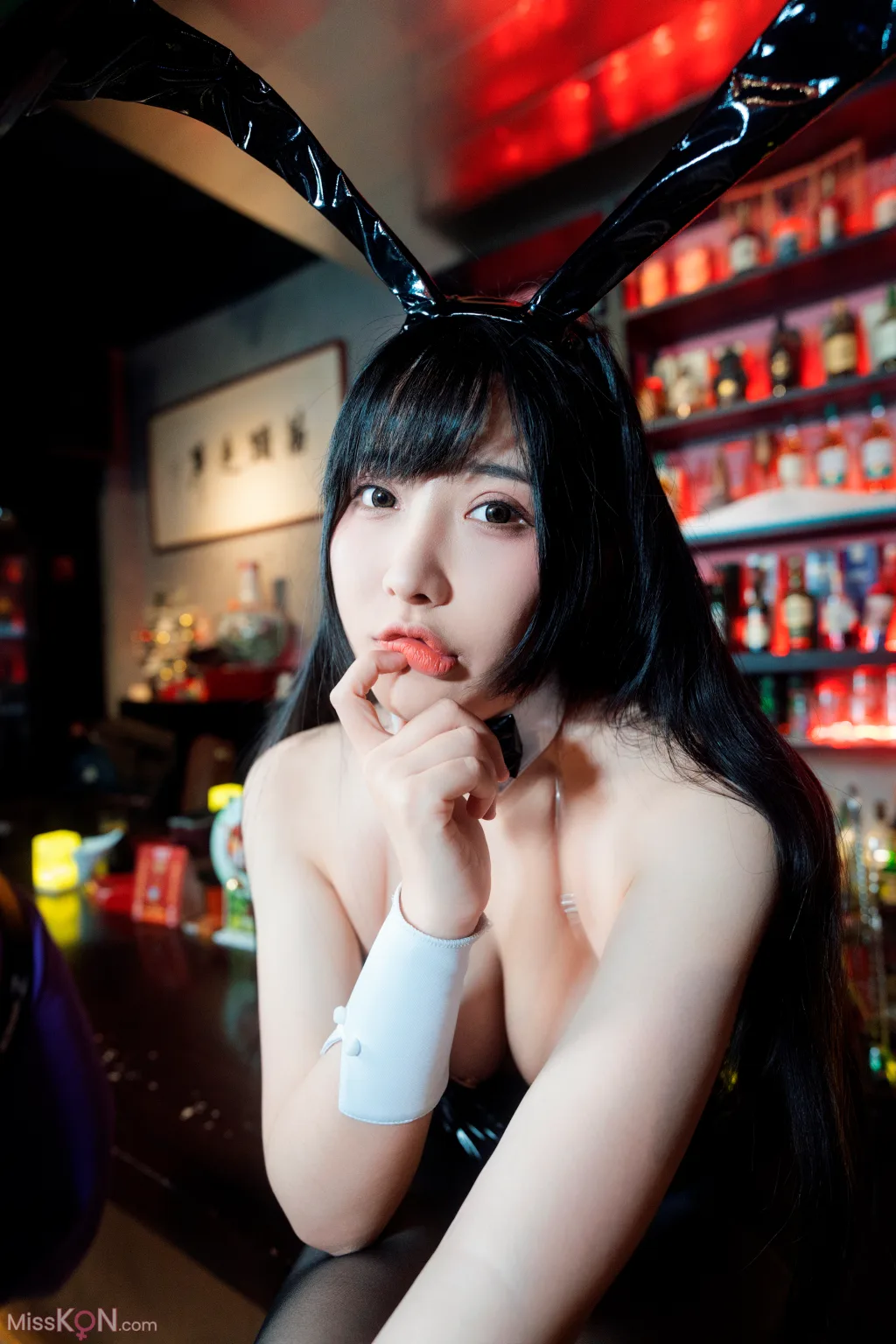 Coser@糖果果Candy_ 黑胶兔兔2