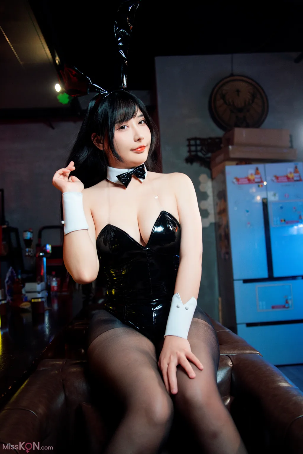 Coser@糖果果Candy_ 黑胶兔兔2