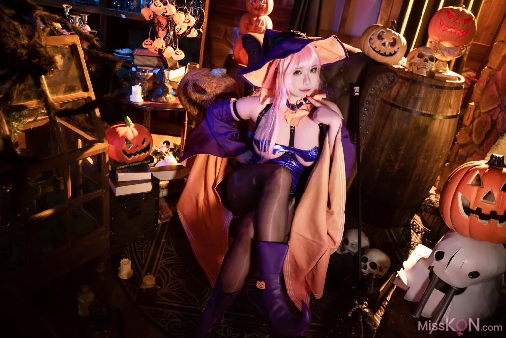 Coser@贞子蜜桃_ 孟菲斯