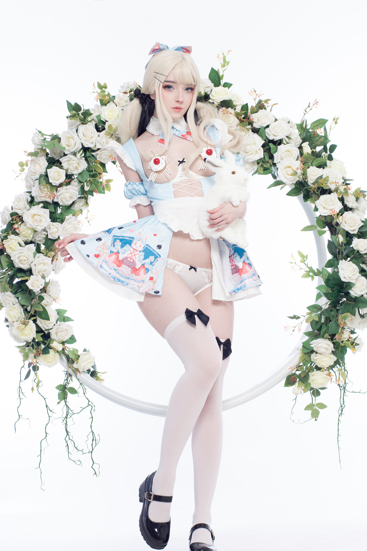 Cosplay Candy_Ball Alice in Easterland