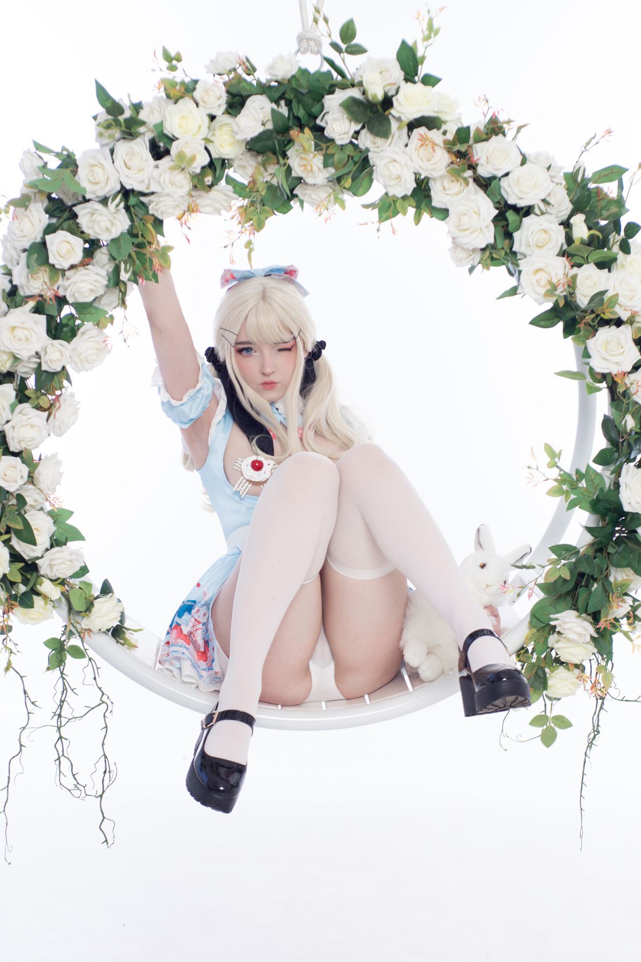 Cosplay Candy_Ball Alice in Easterland