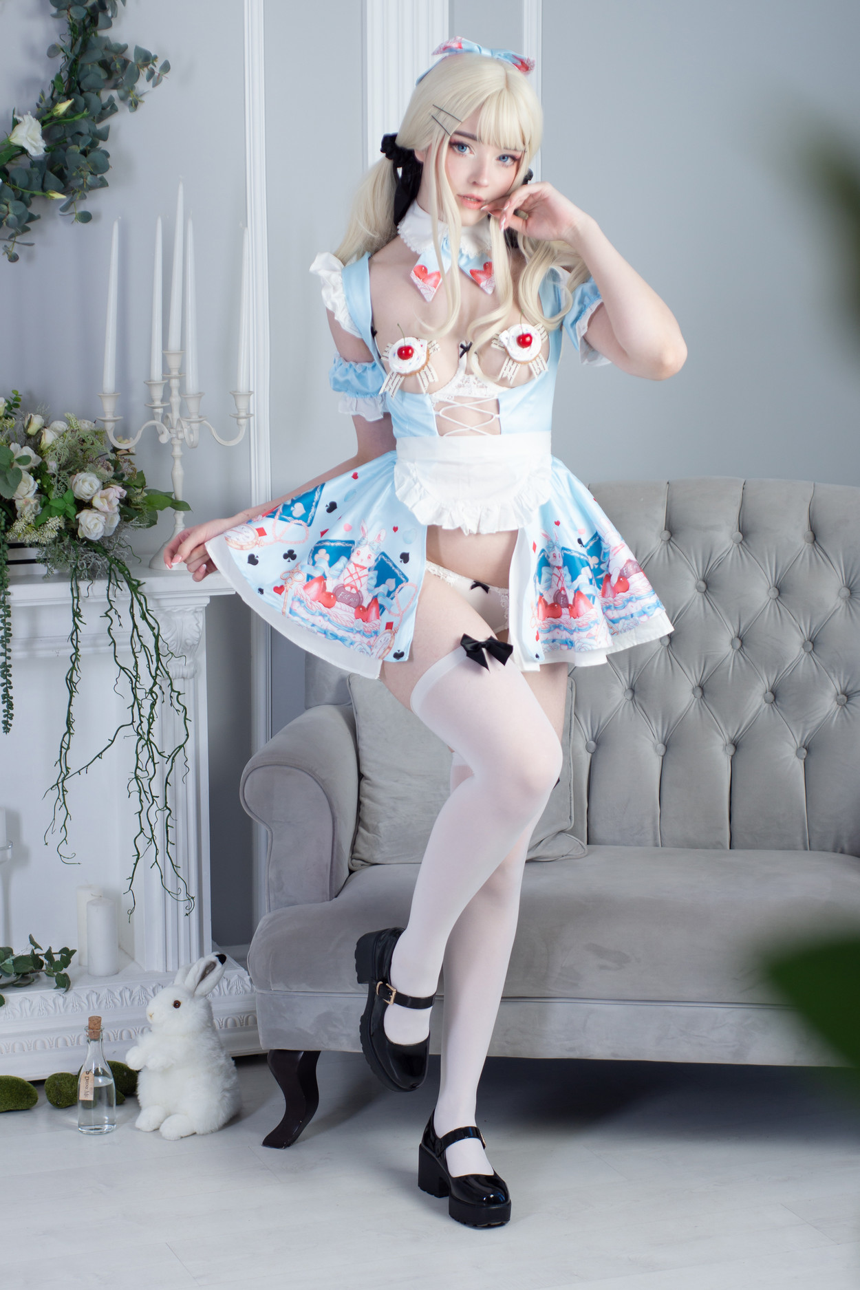 Cosplay Candy_Ball Alice in Easterland