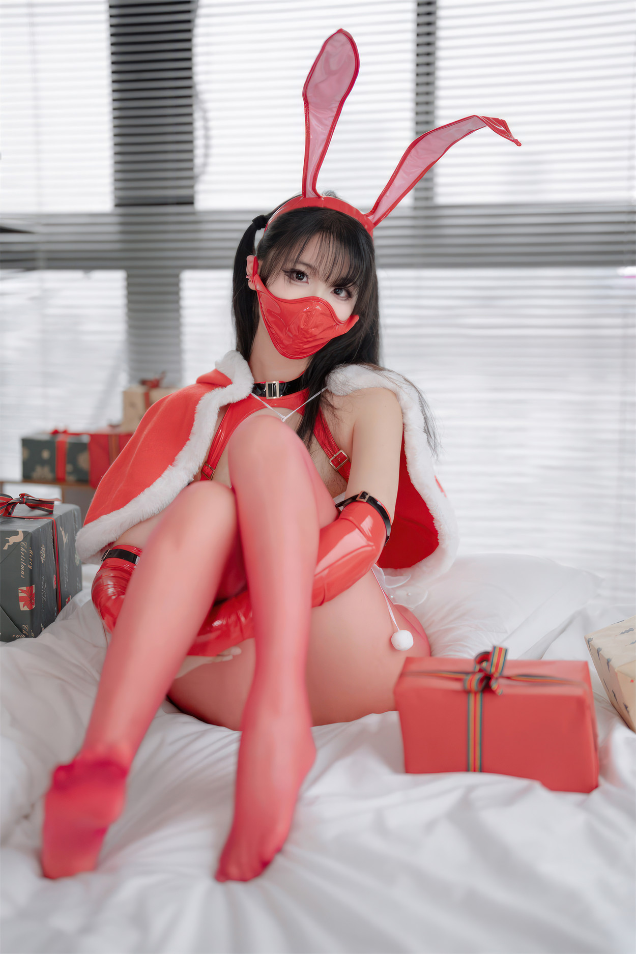 Cosplay 轩萧学姐 圣诞红丝兔女郎