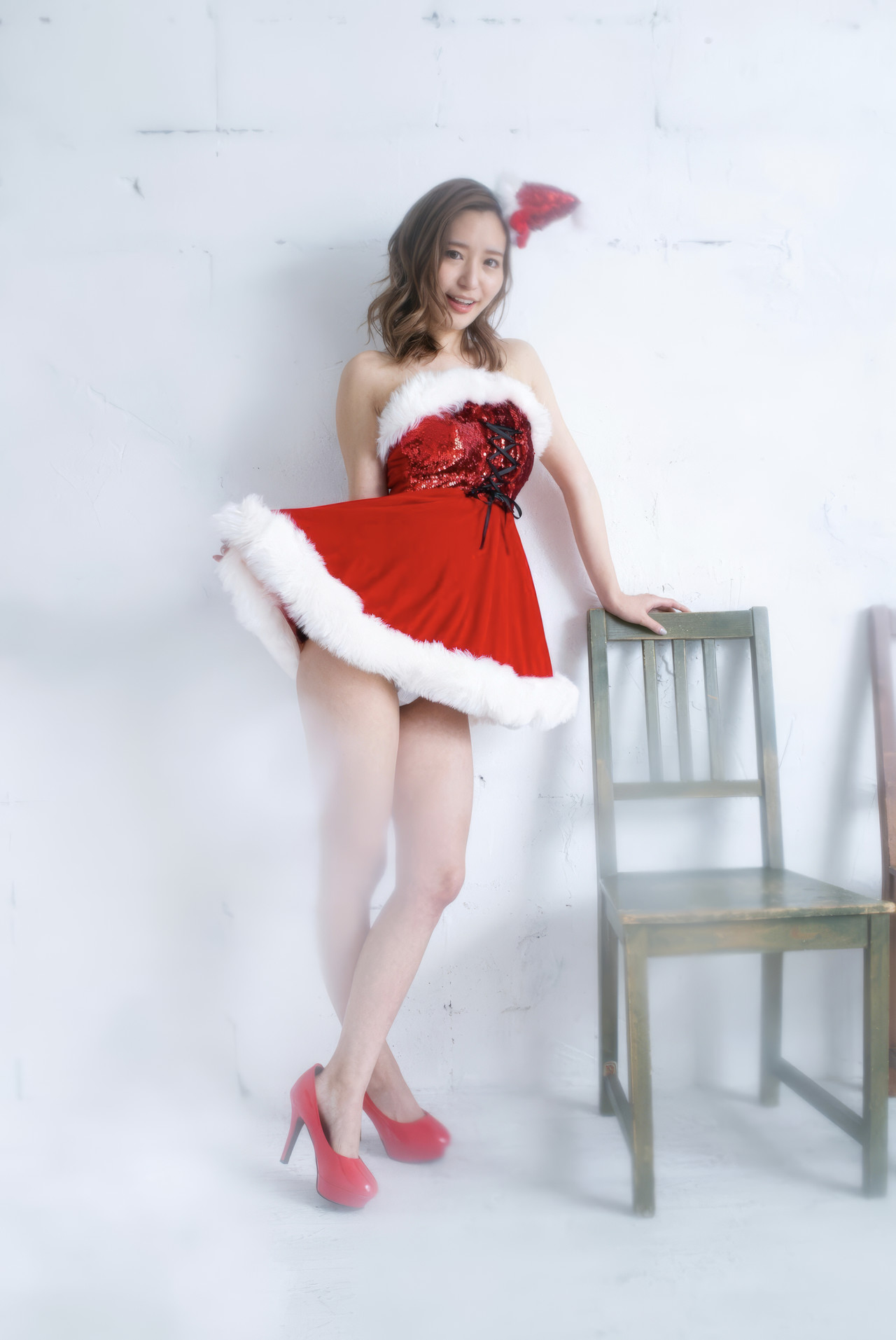 Sarina Kurokawa 黒川さりな, Red Photo 写真集 「Red 005 Kurokawa Sarina 01」