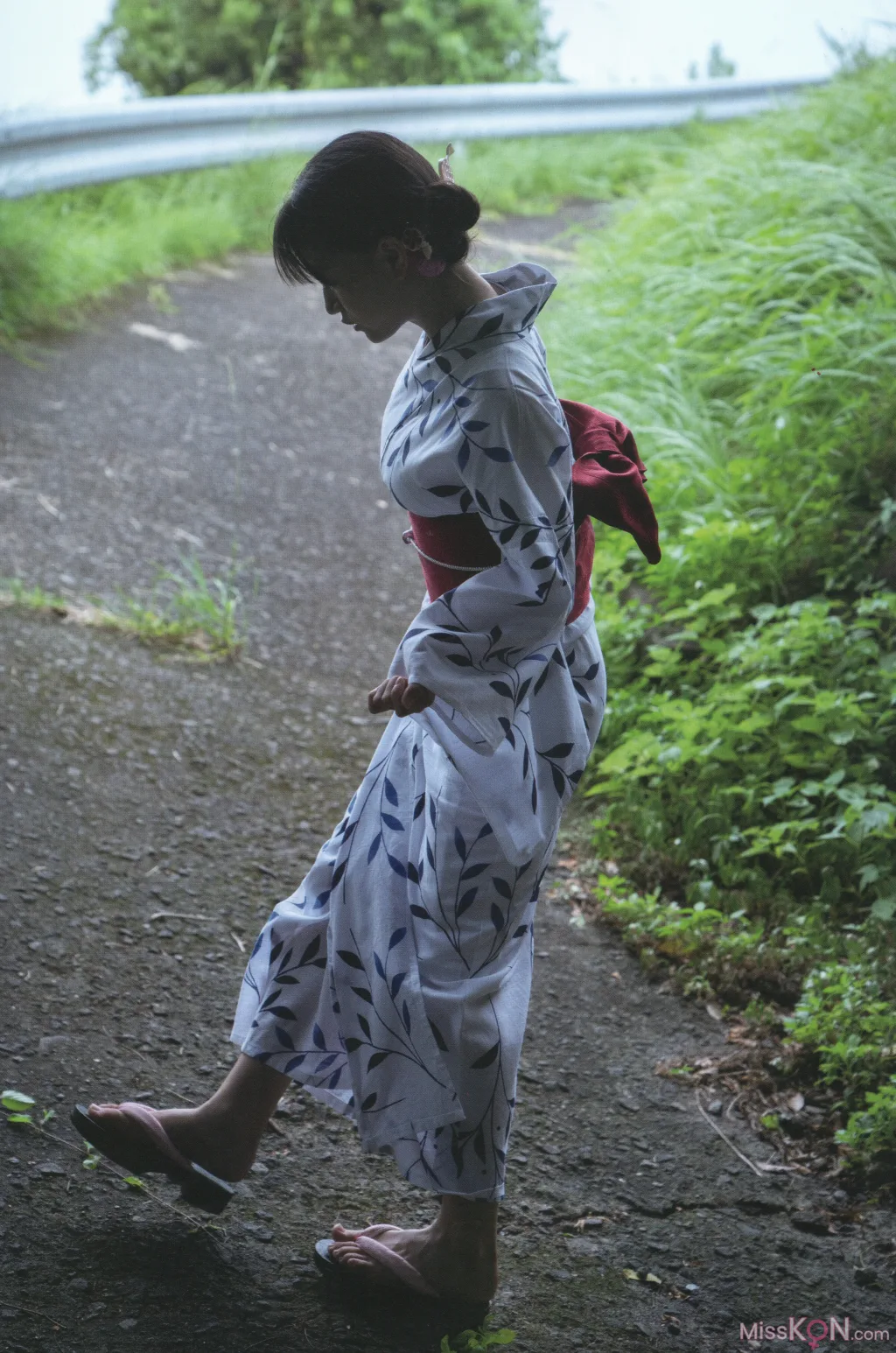 Misao Ueda (上田操)_ 水の温度